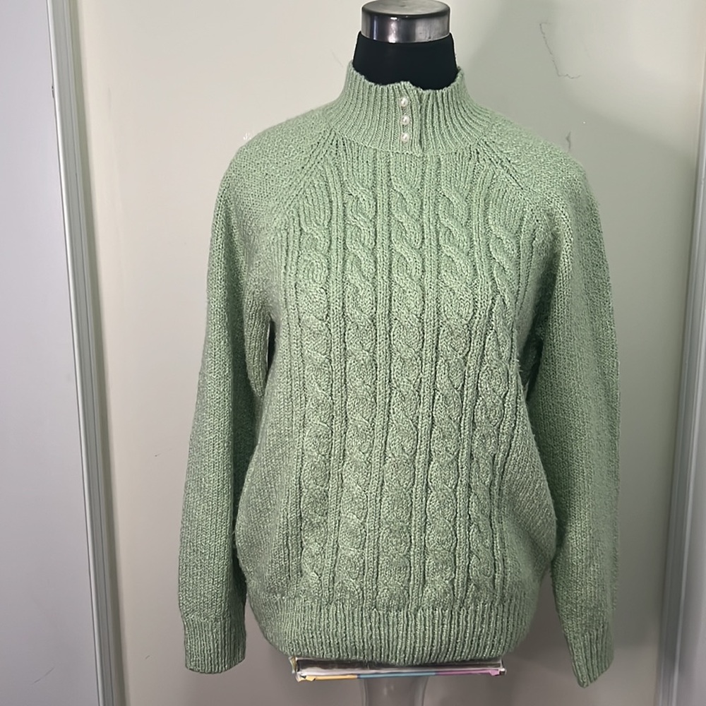 Karen Scott Chic Cable Knit Sage Green Sweater Size Small
